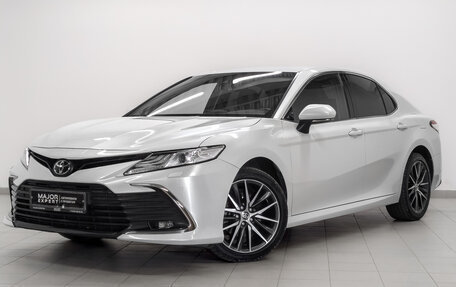 Toyota Camry, 2021 год, 3 480 000 рублей, 1 фотография