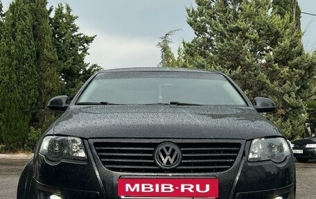 Volkswagen Passat B6, 2005 год, 630 000 рублей, 2 фотография