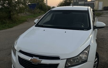 Chevrolet Cruze II, 2012 год, 660 000 рублей, 2 фотография