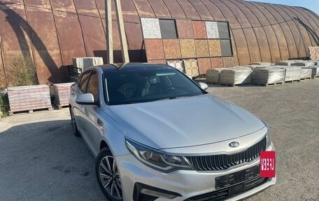 KIA K5 II, 2018 год, 2 000 000 рублей, 2 фотография