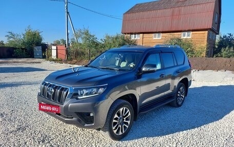 Toyota Land Cruiser Prado 150 рестайлинг 2, 2022 год, 6 100 000 рублей, 2 фотография