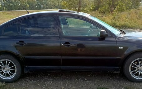 Volkswagen Passat B5+ рестайлинг, 1998 год, 300 000 рублей, 10 фотография