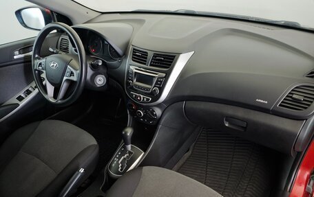 Hyundai Solaris II рестайлинг, 2013 год, 999 000 рублей, 12 фотография