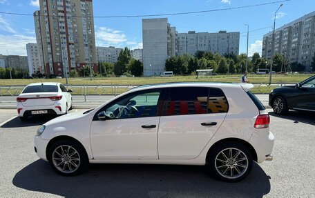 Volkswagen Golf VI, 2010 год, 800 000 рублей, 3 фотография