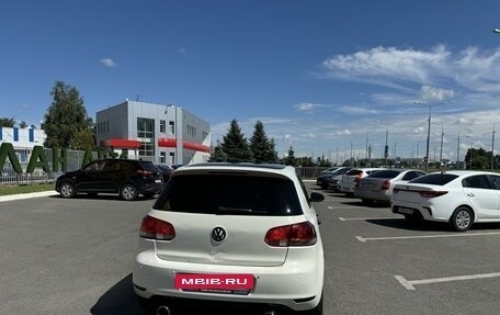 Volkswagen Golf VI, 2010 год, 800 000 рублей, 6 фотография