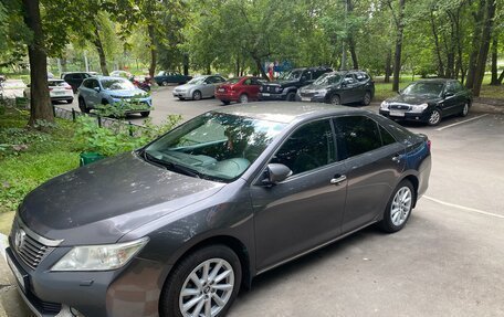 Toyota Camry, 2012 год, 2 200 000 рублей, 3 фотография