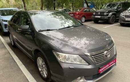 Toyota Camry, 2012 год, 2 200 000 рублей, 2 фотография