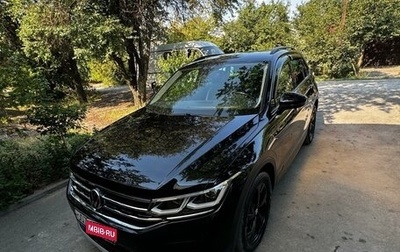 Volkswagen Tiguan II, 2022 год, 3 800 000 рублей, 1 фотография