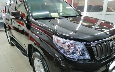 Toyota Land Cruiser Prado 150 рестайлинг 2, 2012 год, 4 000 000 рублей, 7 фотография