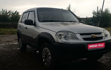 Chevrolet Niva I рестайлинг, 2013 год, 620 000 рублей, 1 фотография