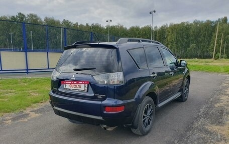 Mitsubishi Outlander III рестайлинг 3, 2010 год, 1 250 000 рублей, 24 фотография