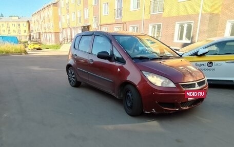 Mitsubishi Colt VI рестайлинг, 2006 год, 340 000 рублей, 2 фотография