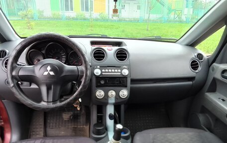 Mitsubishi Colt VI рестайлинг, 2006 год, 340 000 рублей, 5 фотография