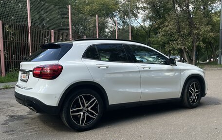 Mercedes-Benz GLA, 2019 год, 2 800 000 рублей, 2 фотография