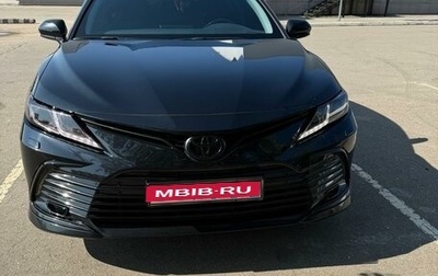 Toyota Camry, 2021 год, 3 580 000 рублей, 1 фотография