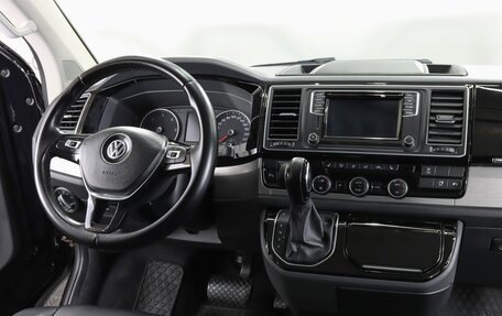 Volkswagen Multivan T6 рестайлинг, 2019 год, 5 519 000 рублей, 15 фотография