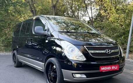 Hyundai Grand Starex Grand Starex I рестайлинг 2, 2013 год, 2 650 000 рублей, 3 фотография