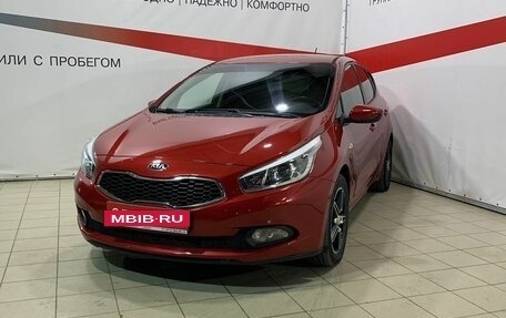 KIA cee'd III, 2013 год, 1 075 000 рублей, 3 фотография