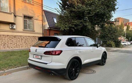 Volkswagen Touareg III, 2019 год, 6 430 000 рублей, 5 фотография