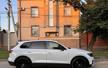 Volkswagen Touareg III, 2019 год, 6 430 000 рублей, 3 фотография