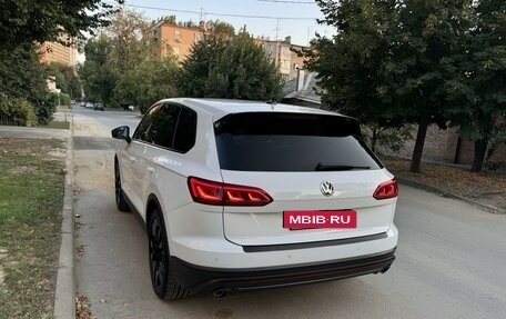 Volkswagen Touareg III, 2019 год, 6 430 000 рублей, 7 фотография