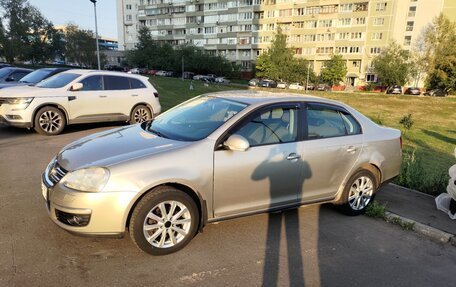 Volkswagen Jetta VI, 2009 год, 610 000 рублей, 2 фотография