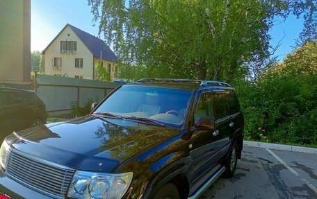 Toyota Land Cruiser 100 рестайлинг 2, 2005 год, 1 999 999 рублей, 2 фотография