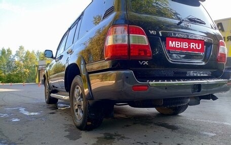 Toyota Land Cruiser 100 рестайлинг 2, 2005 год, 1 999 999 рублей, 11 фотография