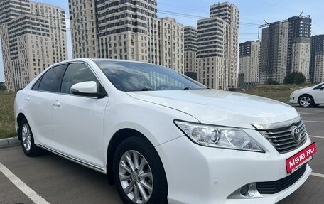 Toyota Camry, 2014 год, 1 695 000 рублей, 2 фотография