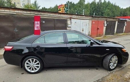 Toyota Camry, 2008 год, 1 950 000 рублей, 5 фотография