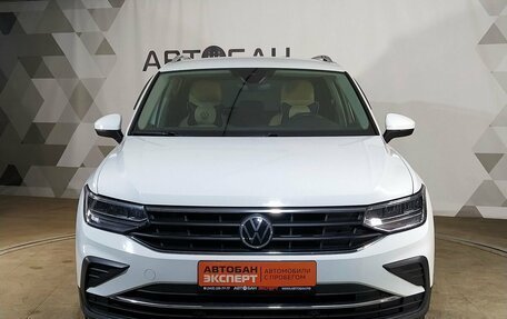 Volkswagen Tiguan II, 2020 год, 3 499 000 рублей, 2 фотография