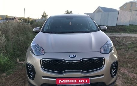 KIA Sportage IV рестайлинг, 2018 год, 2 500 000 рублей, 1 фотография