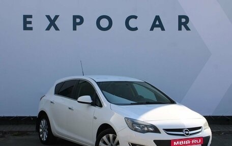 Opel Astra J, 2013 год, 977 000 рублей, 7 фотография