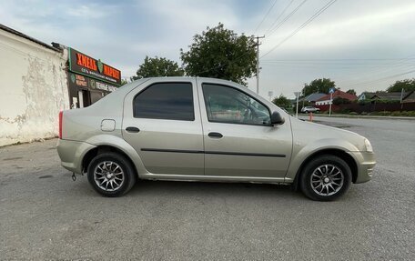 Renault Logan I, 2011 год, 600 000 рублей, 2 фотография