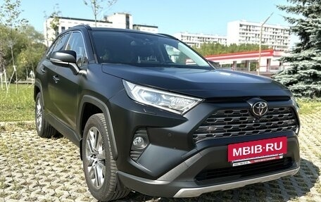 Toyota RAV4, 2021 год, 5 000 000 рублей, 6 фотография