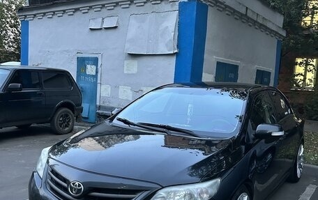 Toyota Corolla, 2011 год, 975 000 рублей, 3 фотография