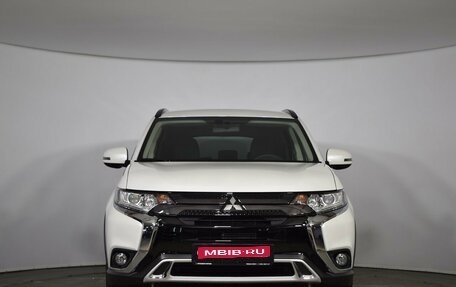 Mitsubishi Outlander III рестайлинг 3, 2022 год, 3 750 000 рублей, 1 фотография