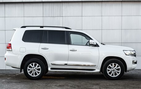 Toyota Land Cruiser 200, 2016 год, 5 999 000 рублей, 5 фотография