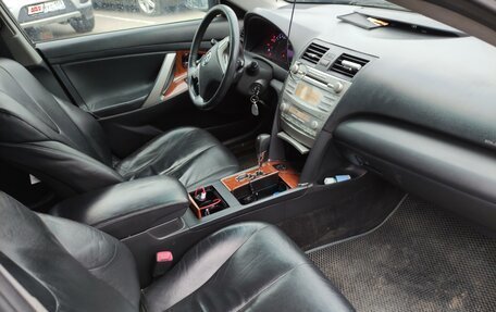 Toyota Camry, 2009 год, 1 200 000 рублей, 13 фотография