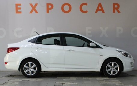 Hyundai Solaris II рестайлинг, 2012 год, 830 000 рублей, 4 фотография