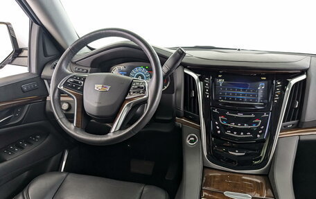 Cadillac Escalade IV, 2020 год, 8 390 000 рублей, 24 фотография