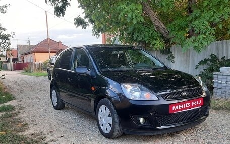 Ford Fiesta, 2007 год, 450 000 рублей, 2 фотография