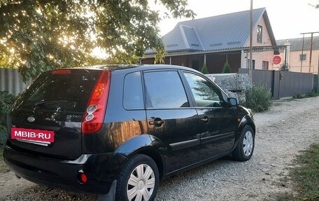 Ford Fiesta, 2007 год, 450 000 рублей, 3 фотография