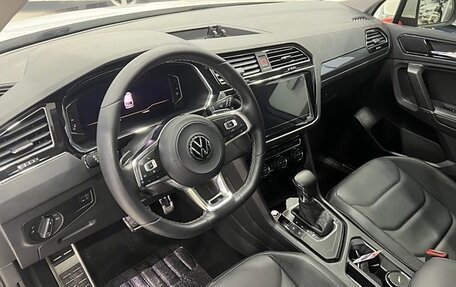 Volkswagen Tiguan II, 2021 год, 2 367 666 рублей, 9 фотография