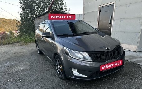 KIA Rio III рестайлинг, 2013 год, 900 000 рублей, 16 фотография