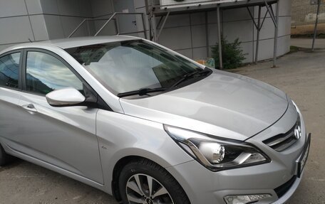 Hyundai Solaris II рестайлинг, 2015 год, 1 300 000 рублей, 11 фотография