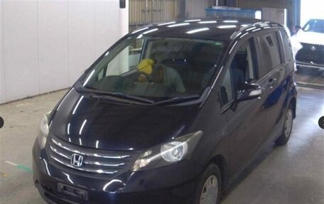 Honda Freed I, 2010 год, 780 000 рублей, 3 фотография