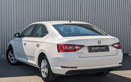 Skoda Superb III рестайлинг, 2017 год, 2 395 000 рублей, 7 фотография