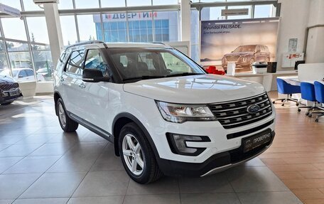 Ford Explorer VI, 2017 год, 3 166 400 рублей, 3 фотография