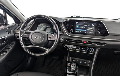 Hyundai Sonata VIII, 2020 год, 2 599 000 рублей, 21 фотография